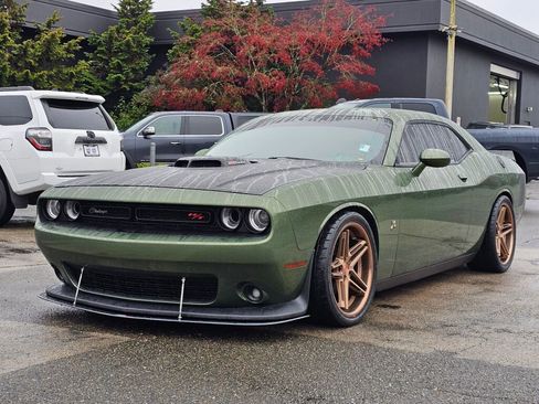 Used 2019 Dodge Challenger R/T Scat Pack w/ Shaker Package image 4