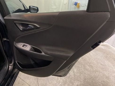 Used 2020 Chevrolet Malibu LT image 13