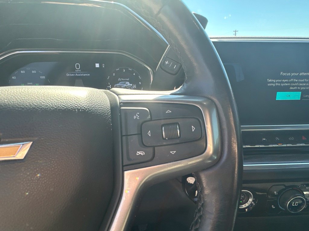 Used 2022 Chevrolet Silverado 1500 LT AWD/4WD image 25