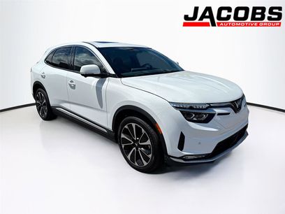 New 2025 VinFast VF 8 Plus