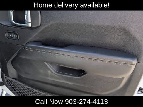 Used 2021 Jeep Wrangler Unlimited Sahara AWD/4WD image 35