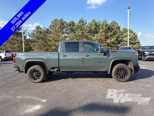 Used 2025 Chevrolet Silverado 3500 LT w/ Trail Boss Package AWD/4WD image 10