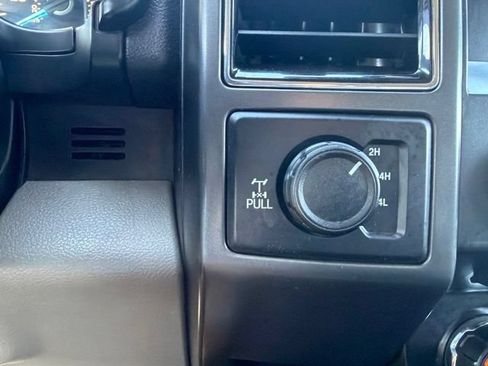 Used 2018 Ford F150 XLT w/ Equipment Group 302A Luxury AWD/4WD image 30