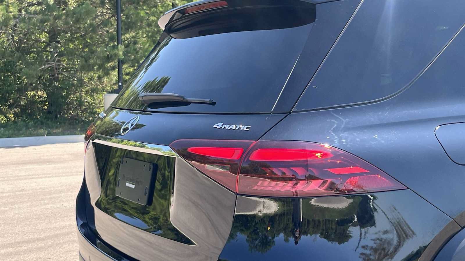 Certified 2025 Mercedes-Benz GLE 350 4MATIC image 18