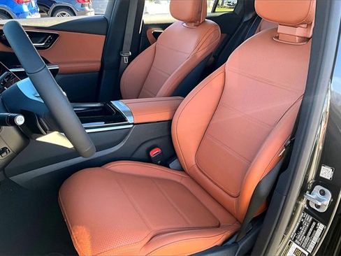 New 2026 Mercedes-Benz GLC 300 4MATIC image 8