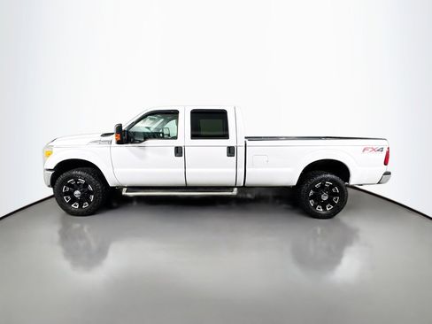 Used 2014 Ford F350 XLT image 2