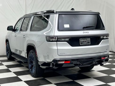 New 2026 Jeep Grand Wagoneer L 4WD image 5