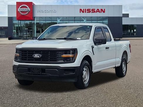 Used 2024 Ford F150 XL RWD image 3
