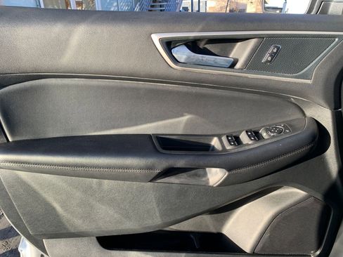 Used 2024 Ford Edge SEL image 20