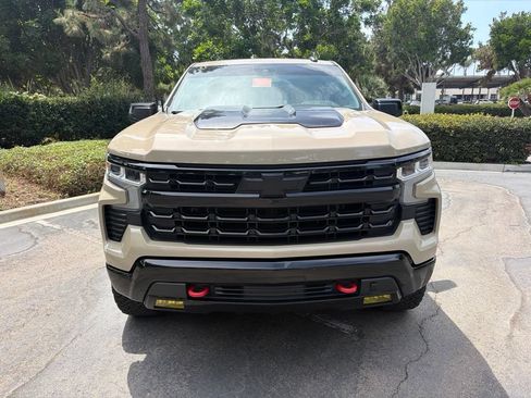 Used 2023 Chevrolet Silverado 1500 LT Trail Boss w/ Protection Package AWD/4WD image 2