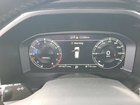 Used 2024 Mitsubishi Outlander SE image 19