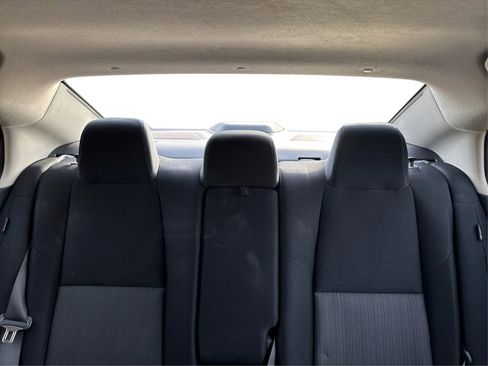 Used 2020 Nissan Sentra SV FWD image 17