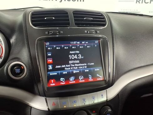 Used 2019 Dodge Journey GT w/ Blacktop Package AWD/4WD image 20