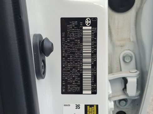 Used 2024 Toyota Corolla LE FWD image 32