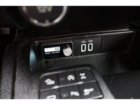 Used 2019 Ford Ranger XLT w/ Equipment Group 302A Luxury AWD/4WD image 37