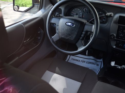 Used 2011 Ford Ranger XLT RWD image 2