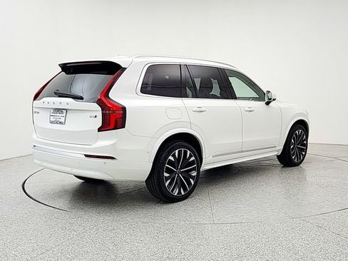 Used 2025 Volvo XC90 B6 Plus AWD/4WD image 5