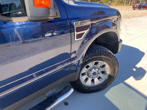 Used 2008 Ford F250 Lariat image 11