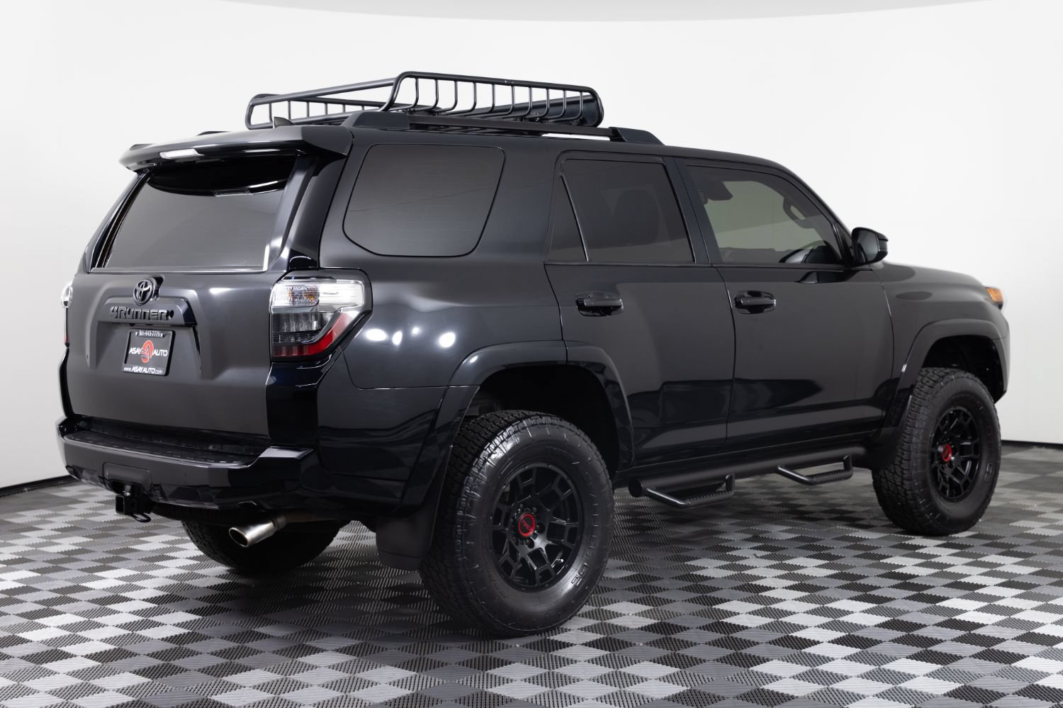 Used 2021 Toyota 4Runner Trail Special Edition AWD/4WD image 7