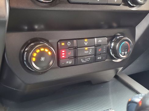 Used 2019 Ford F150 XLT w/ Equipment Group 302A Luxury image 20