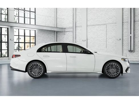 New 2026 Mercedes-Benz E 350 4MATIC Sedan image 16