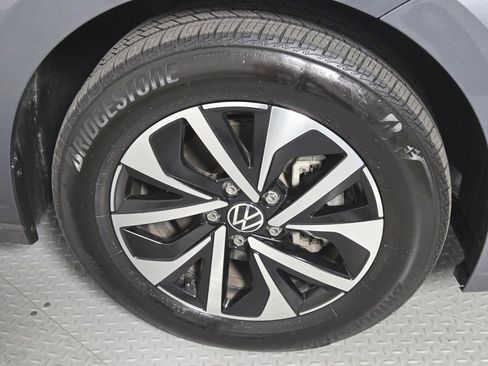 Used 2023 Volkswagen Jetta S FWD image 11