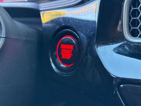 Certified 2025 Honda Civic LX image 32