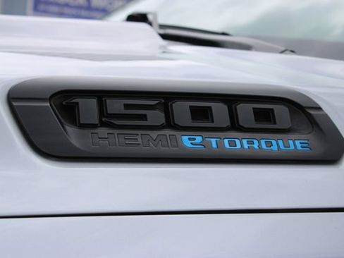 Used 2023 RAM 1500 Big Horn AWD/4WD image 19