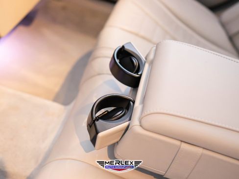 Used 2015 Mercedes-Benz S 550 Sedan w/ Sport Package w/ Sport Package image 22