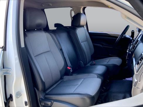 Used 2021 Nissan Titan S w/ S Utility Package AWD/4WD image 9