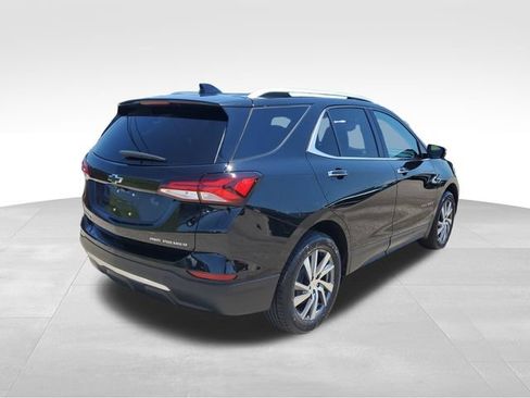 Used 2024 Chevrolet Equinox Premier AWD/4WD image 4