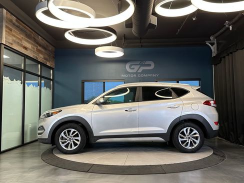 Used 2018 Hyundai Tucson SEL AWD/4WD image 6