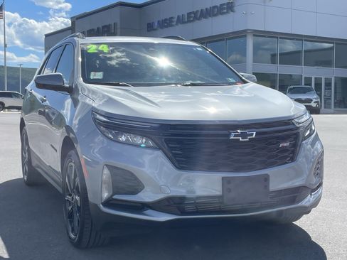 Used 2024 Chevrolet Equinox RS AWD/4WD image 1