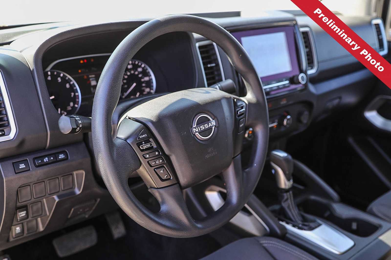 Used 2022 Nissan Frontier SV RWD image 14
