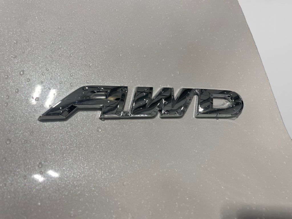 Certified 2025 Honda Passport EX-L image 18