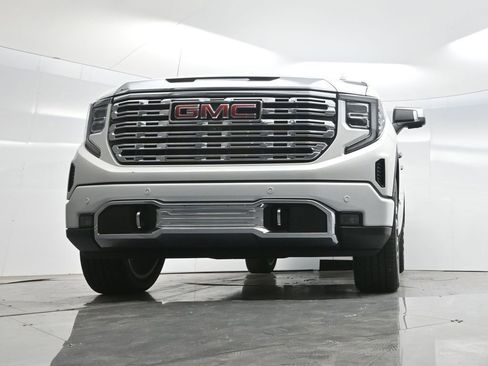 Used 2023 GMC Sierra 1500 Denali w/ Denali Reserve Package AWD/4WD image 67