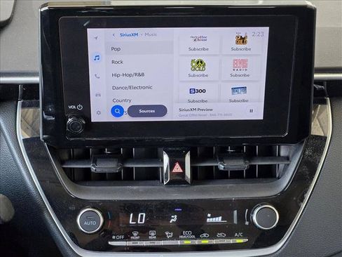Used 2023 Toyota Corolla LE FWD image 14