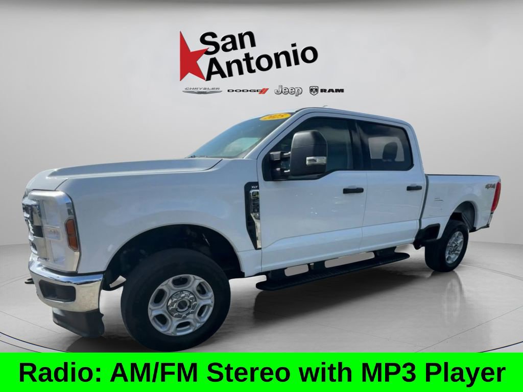 Used 2025 Ford F250 XLT AWD/4WD image 6