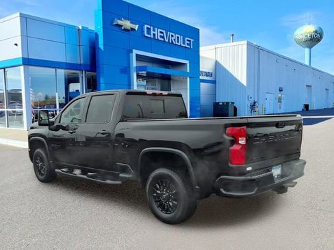 Used 2024 Chevrolet Silverado 3500 LTZ w/ LTZ Plus Package image 6