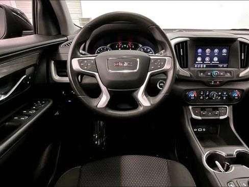 Used 2023 GMC Terrain SLE w/ Driver Convenience Package AWD/4WD image 6