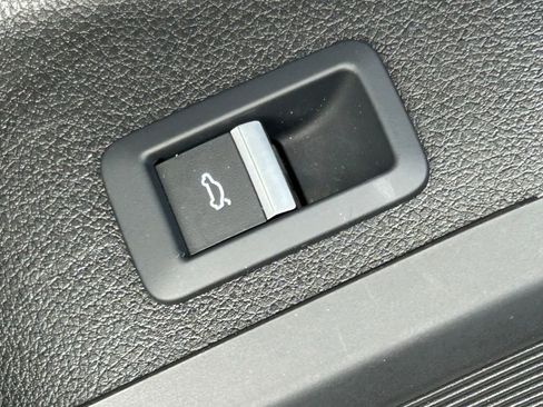 Used 2022 Audi Q5 2.0T Prestige image 70