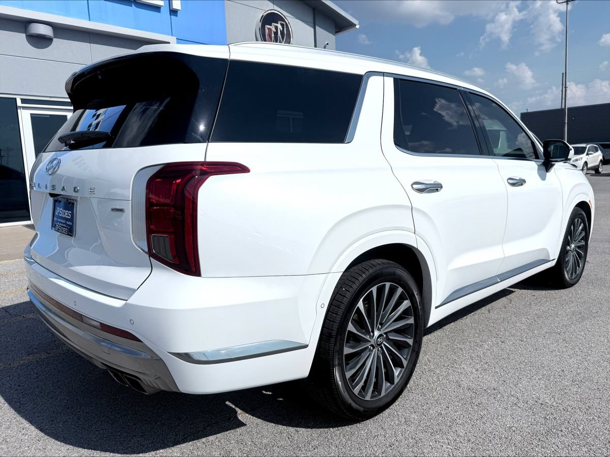 Used 2023 Hyundai Palisade Calligraphy AWD/4WD image 5