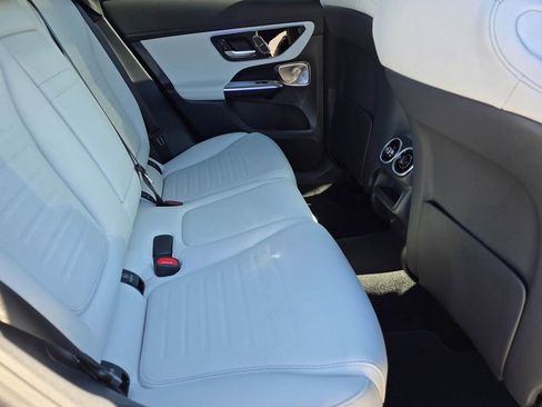 New 2026 Mercedes-Benz GLC 300 4MATIC image 40