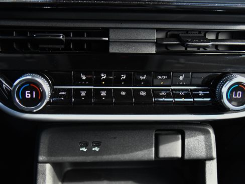 Used 2024 Honda Prologue EX image 26