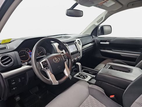 Used 2014 Toyota Tundra SR5 w/ SR5 Upgrade Package RWD image 18