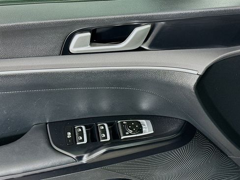 Used 2025 Kia K5 LXS image 15