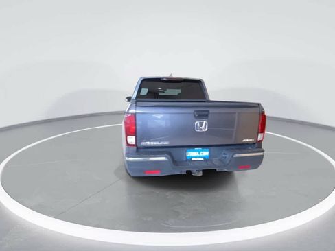 Used 2017 Honda Ridgeline RT image 7