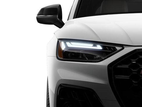 Certified 2025 Audi SQ5 Premium Plus w/ Premium Plus Package AWD/4WD image 6