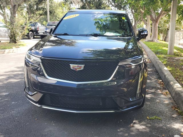 Certified 2021 Cadillac XT6 Sport AWD/4WD image 7