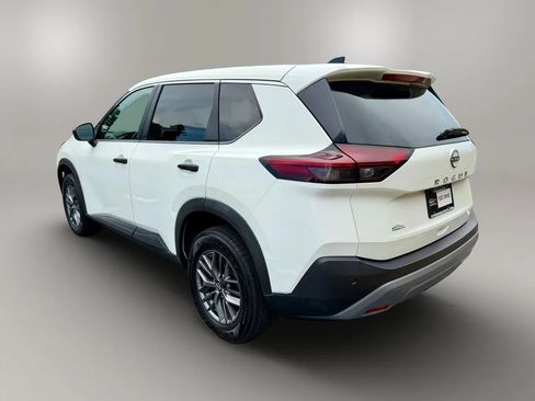 Used 2022 Nissan Rogue S AWD/4WD image 3